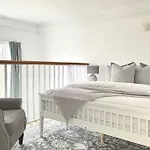 Apartment County House - The White