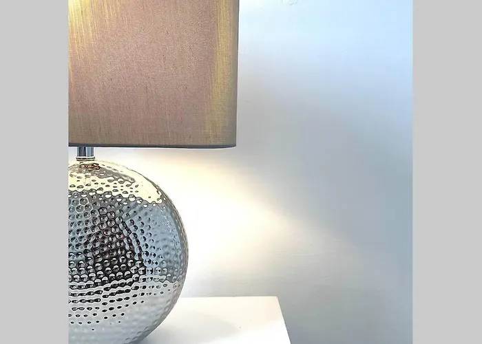 County House - The White アパート *