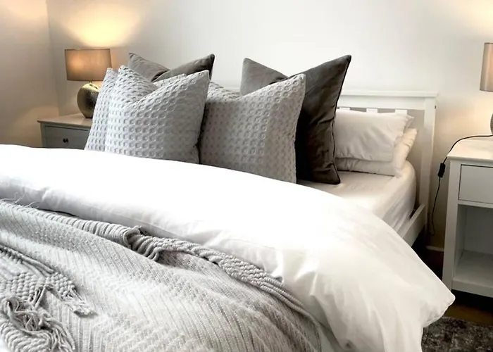 County House - The White * ヨーク