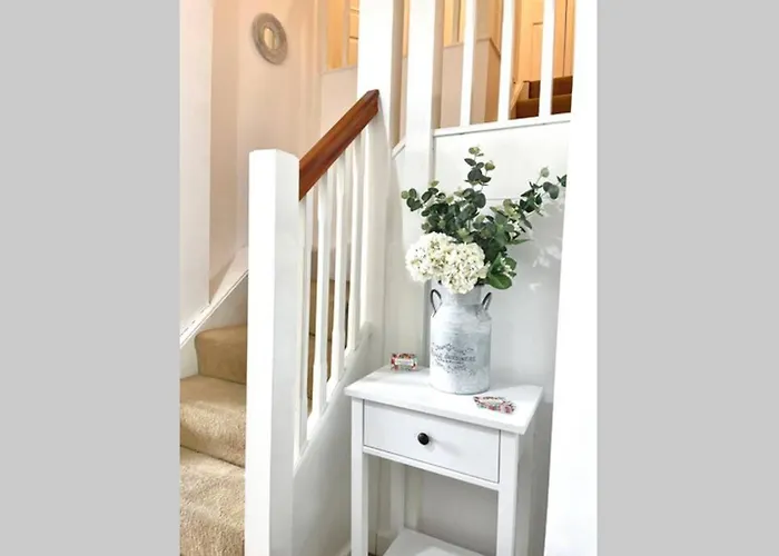 County House - The White * ヨーク