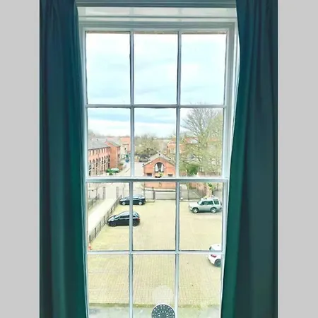 County House - The White *